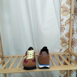 Baskets colorées