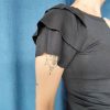 T-shirt manches volantées élégantes Les hauts Mademoiselle Hélène T-shirt manches volantées élégantes Les hauts Mademoiselle Hélène