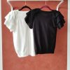 T-shirt manches volantées élégantes Les hauts Mademoiselle Hélène T-shirt manches volantées élégantes Les hauts Mademoiselle Hélène