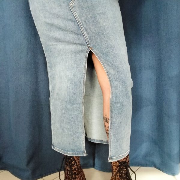 Robe salopette en jean Jeans Mademoiselle Hélène Robe salopette en jean Jeans Mademoiselle Hélène