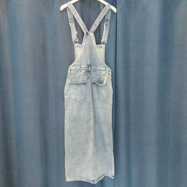 Robe salopette en jean Jeans Mademoiselle Hélène Robe salopette en jean Jeans Mademoiselle Hélène