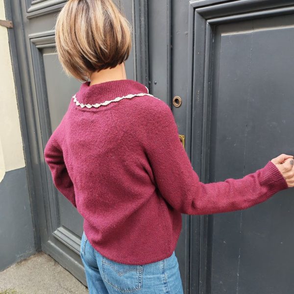 Pull col V de couleur bordeaux, taille unique