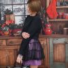 Pull noir texturé avec bas en tulle, maille douce, col rond, manches longues, coupe classique sur le haut, effet robe sur le bas. Taille unique (convient du 34 au 42).