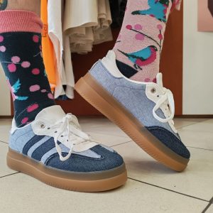 Baskets denim bicolore tendance